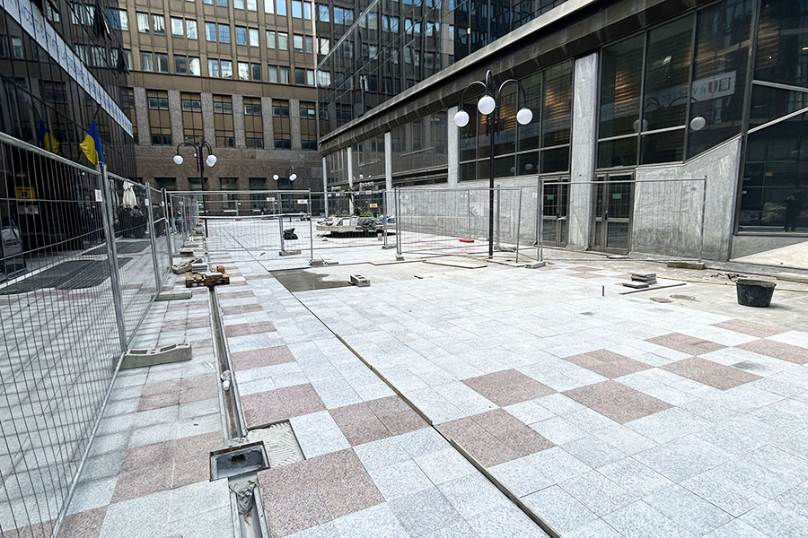 Pavimenti in pietra in ambienti commerciali e pubblici: quando sceglierli e perchè?