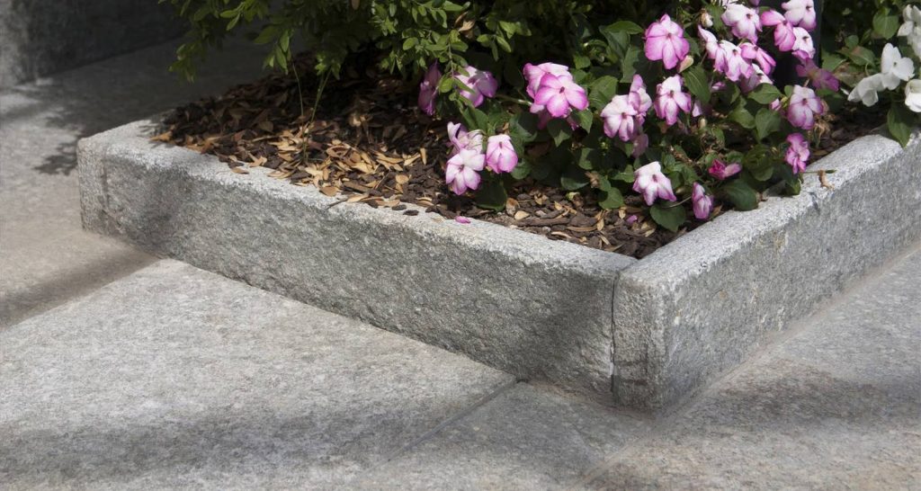 Dal 1987, City Stone distribuisce pietre naturali italiane ed estere. Ampia scelta, consulenza tecnica e due sedi strategiche per soddisfare ogni esigenza.